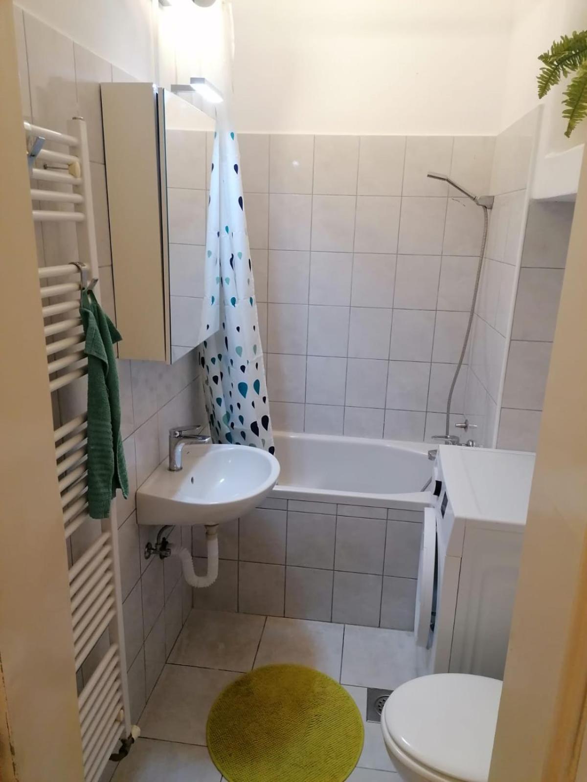 Zagreb Botanical Garden Budget Apartment Eksteriør bilde